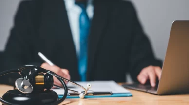Why you should hire a trial lawyer for your injury case