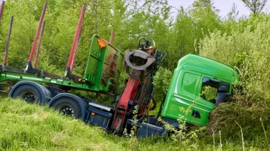 Log Truck Collision Injuries in Eastern NC