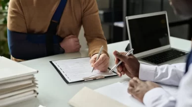 4 reasons to report a workplace injury as soon as possible