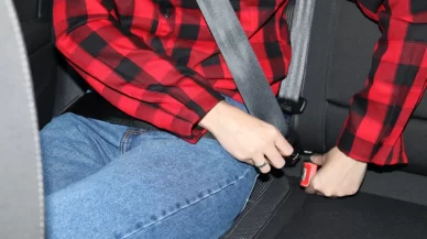 Is your seat belt in your car defective?