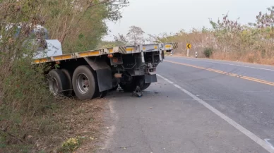Does high caffeine intake indicate higher risk of truck crashes?