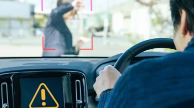 Study looks at drivers’ visual responses to pre-crash alerts